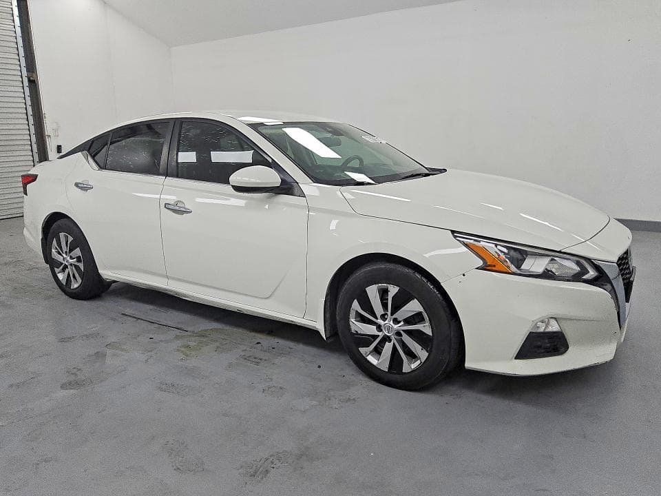 2021 NISSAN ALTIMA S 4
