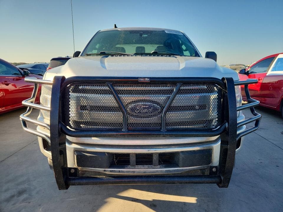 2019 FORD F150 SUPERCREW 5