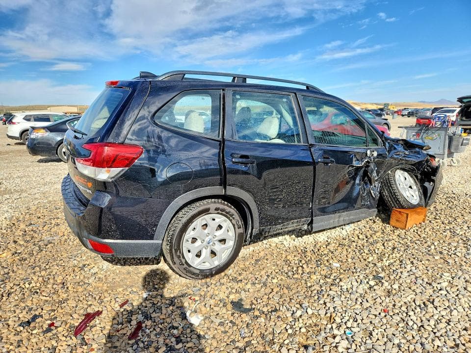 2020 SUBARU FORESTER 3
