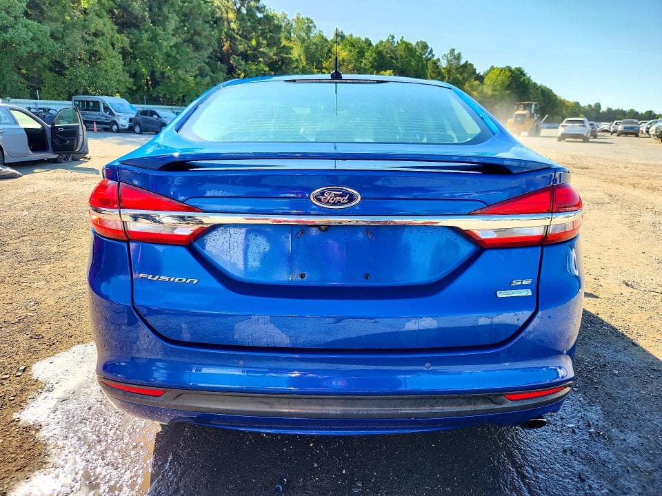 2018 FORD FUSION SE 6