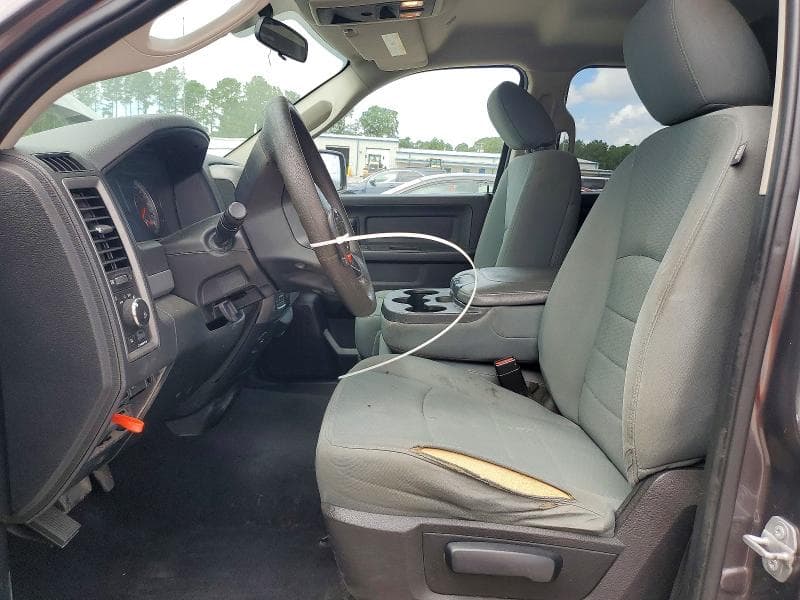 2017 RAM 1500 ST 7