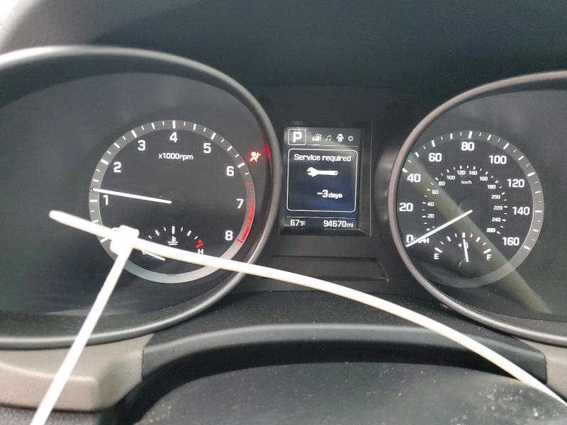 2017 HYUNDAI SANTA FE SPORT 2.4L 9