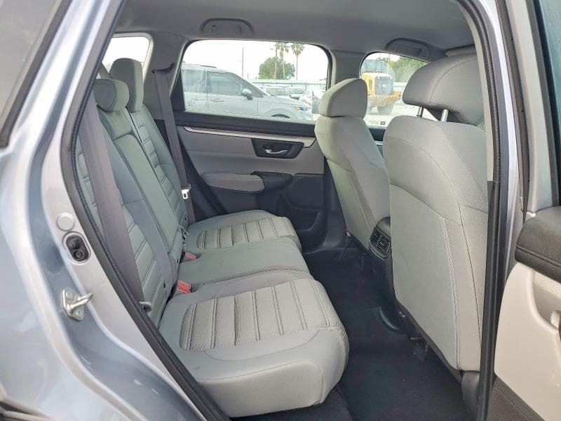 2017 HONDA CR-V LX 11