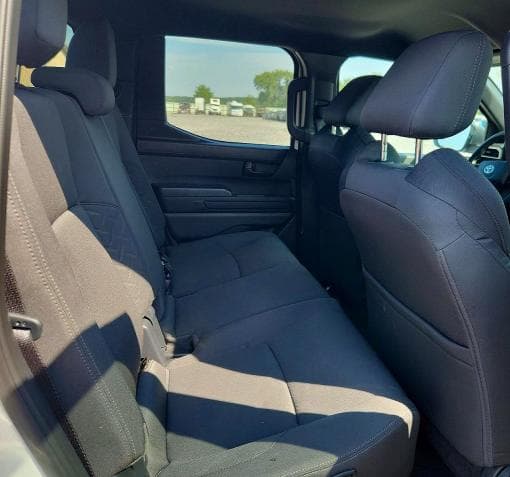 2024 TOYOTA TACOMA SR 10