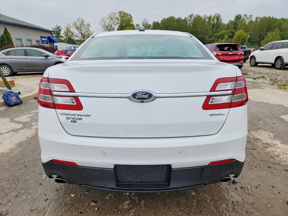 2019 FORD TAURUS SEL 6