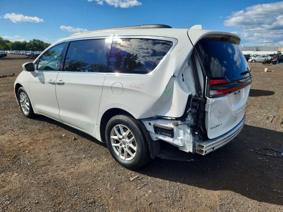 2022 CHRYSLER PACIFICA TOURING L 2