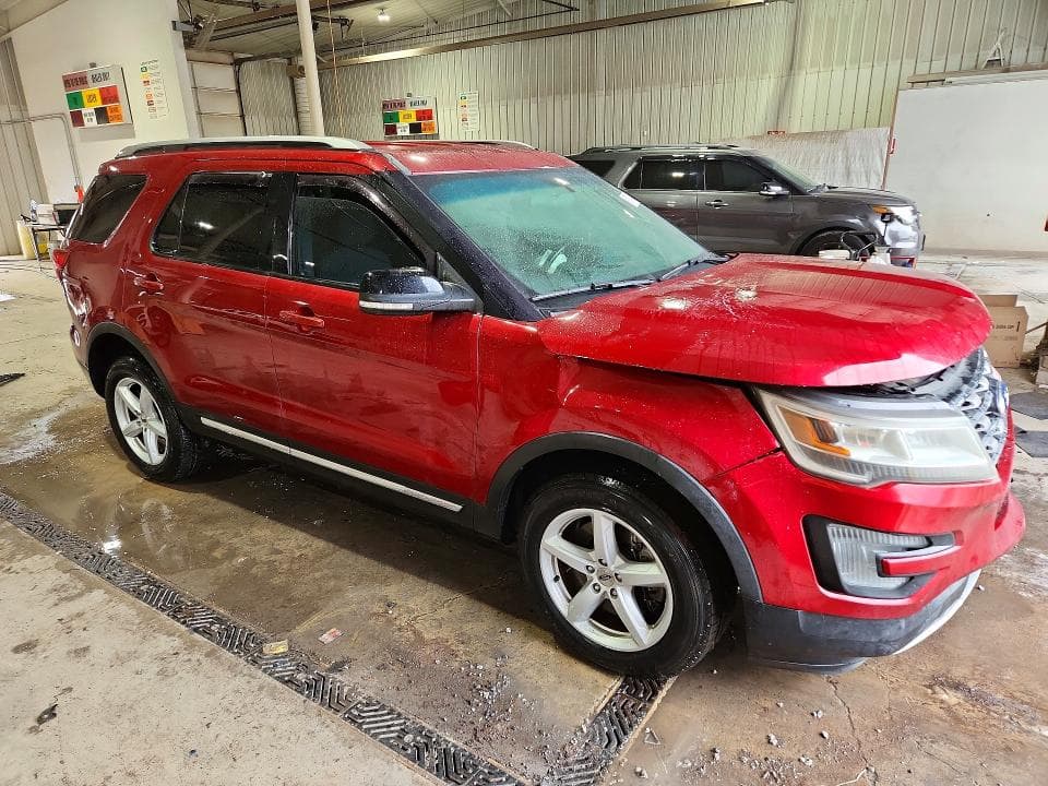 2017 FORD EXPLORER XLT 4