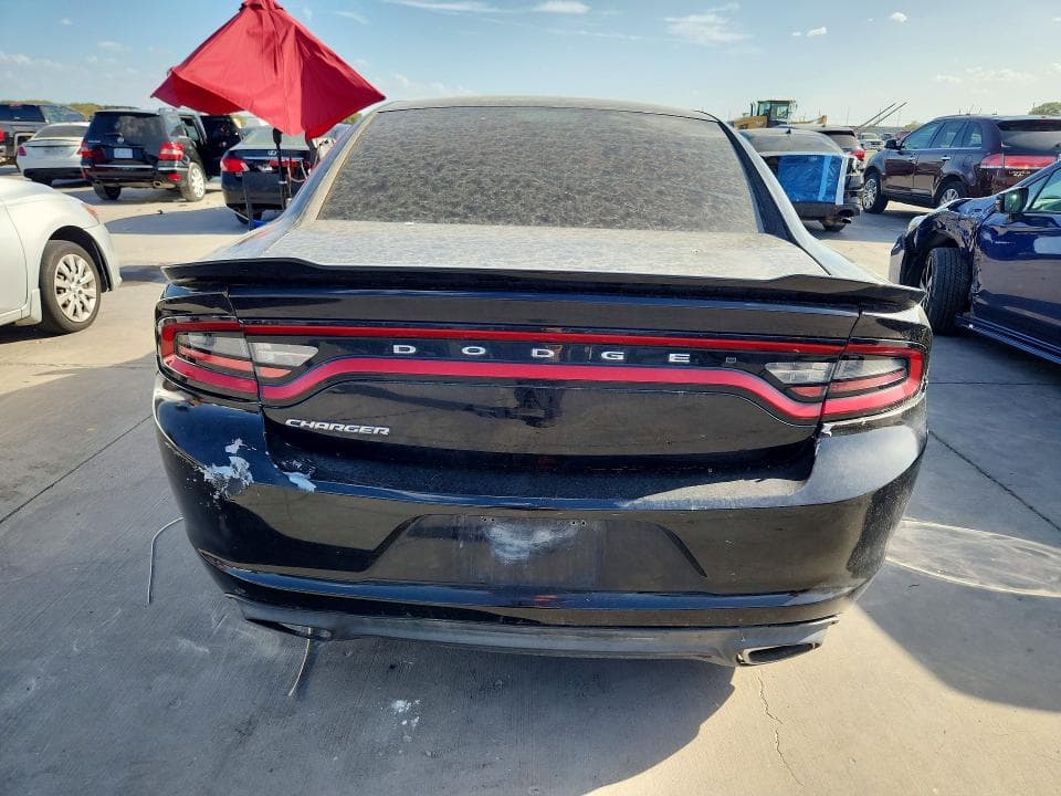 2017 DODGE CHARGER SE 6