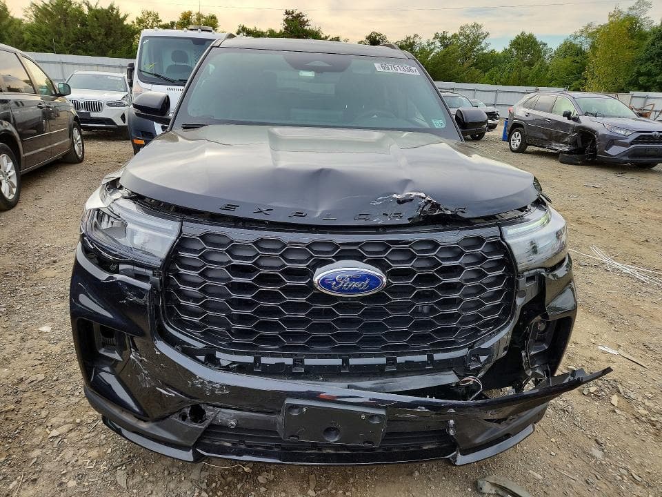 2025 FORD EXPLORER ST-LINE 5