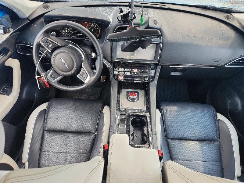 2019 JAGUAR F-PACE S 8