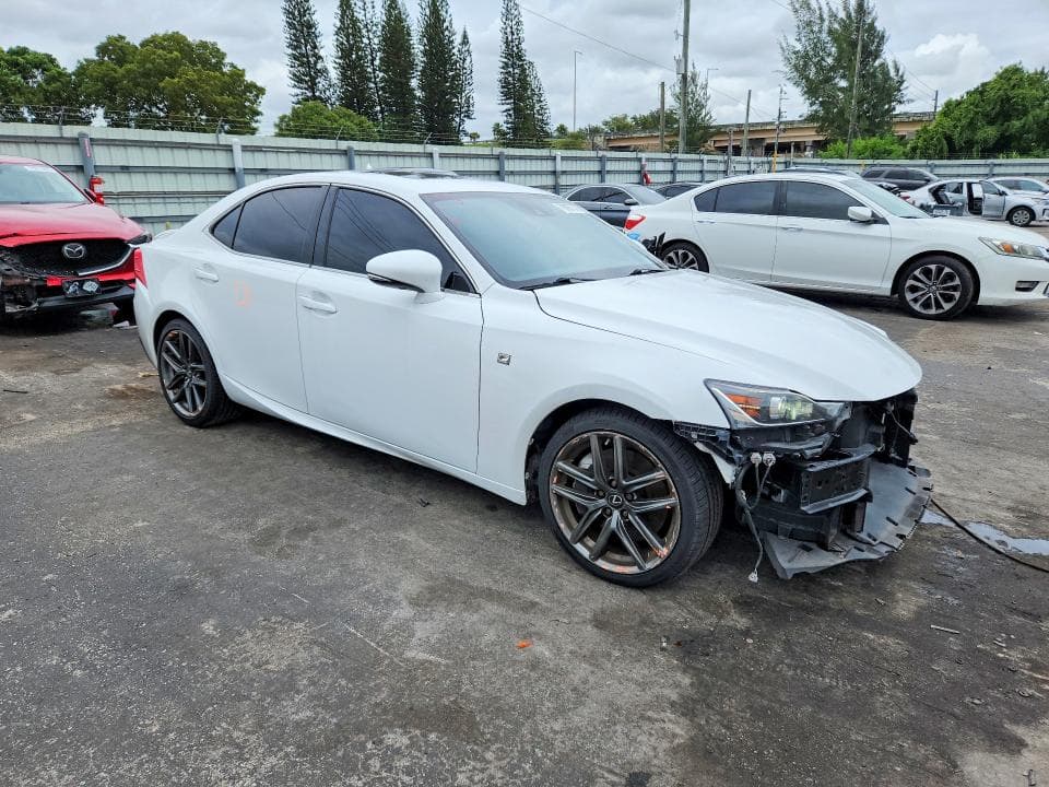 2019 LEXUS IS 300 4