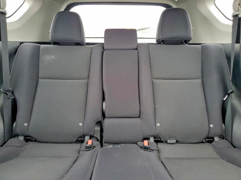 2018 TOYOTA RAV4 XLE 10