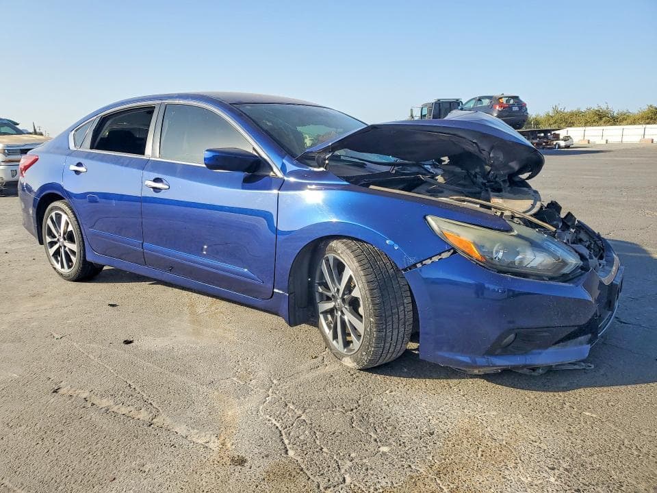 2017 NISSAN ALTIMA 2.5 SR 4