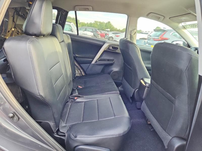 2017 TOYOTA RAV4 LE 10