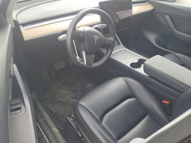 2021 TESLA MODEL Y 8