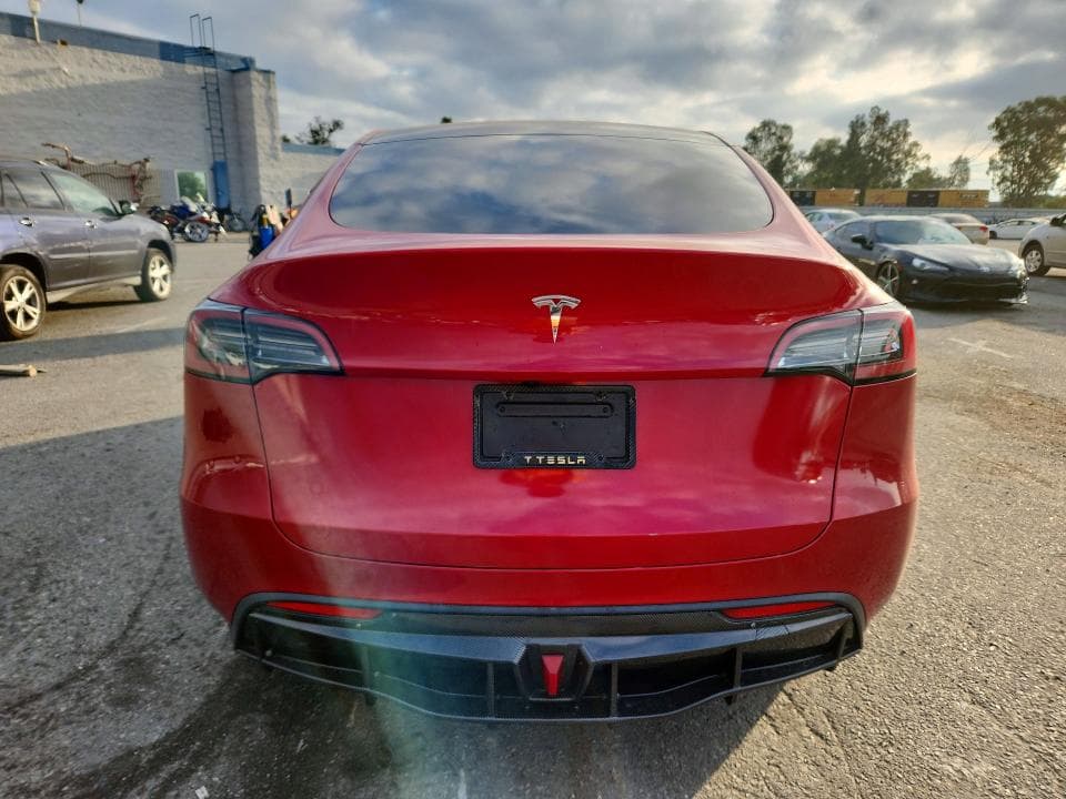 2023 TESLA MODEL Y 6