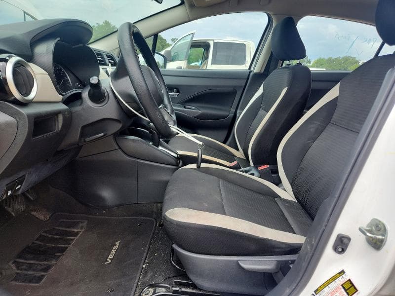 2022 NISSAN VERSA SV 7