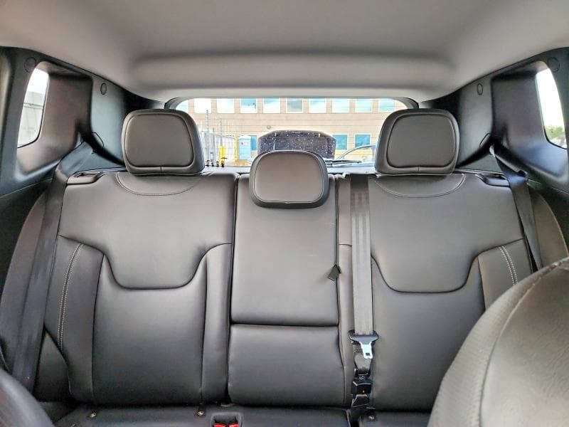 2017 JEEP RENEGADE LIMITED 10