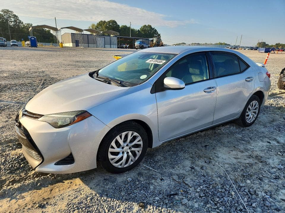 2018 TOYOTA COROLLA LE - 1
