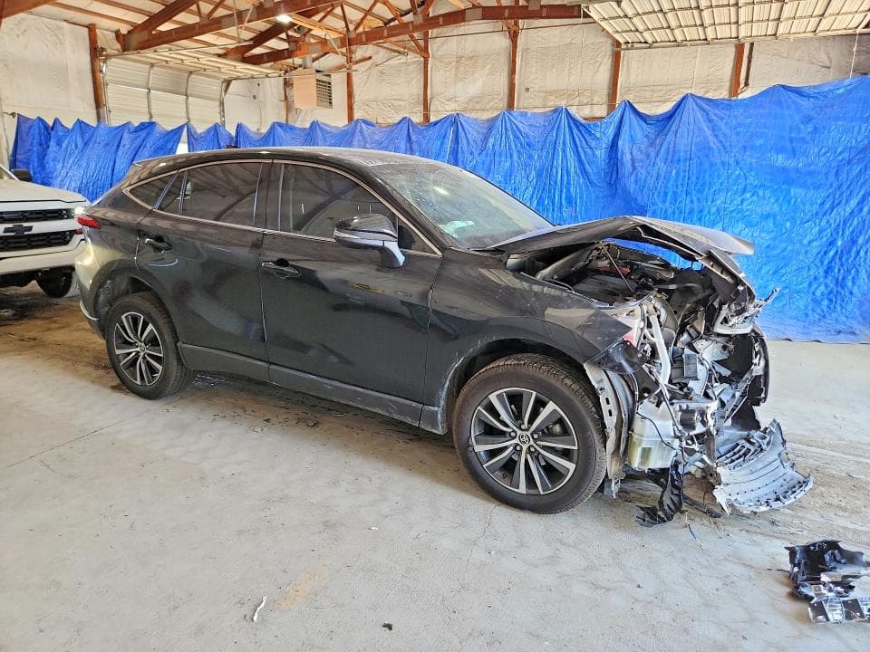 2022 TOYOTA VENZA LE 4