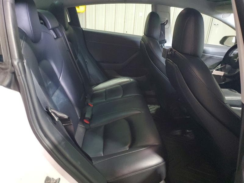 2020 TESLA MODEL 3 10