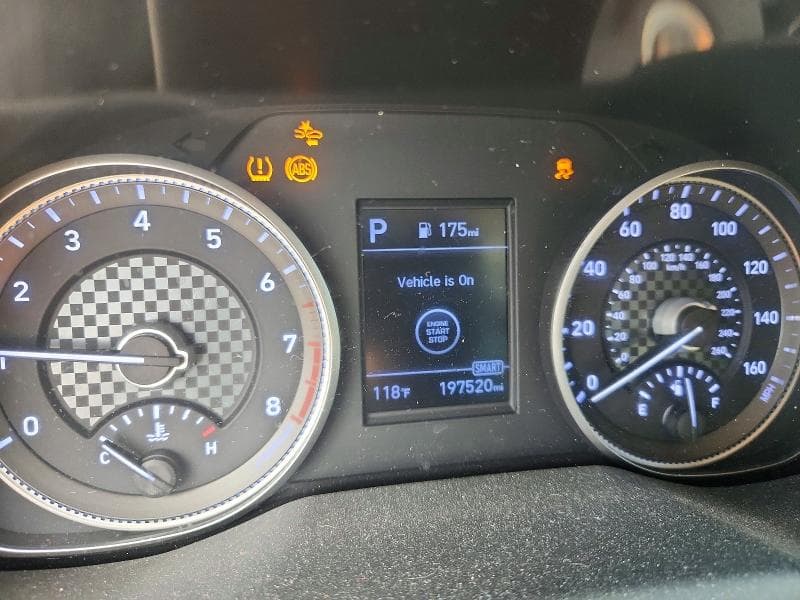 2020 HYUNDAI ELANTRA VALUE EDITION 9