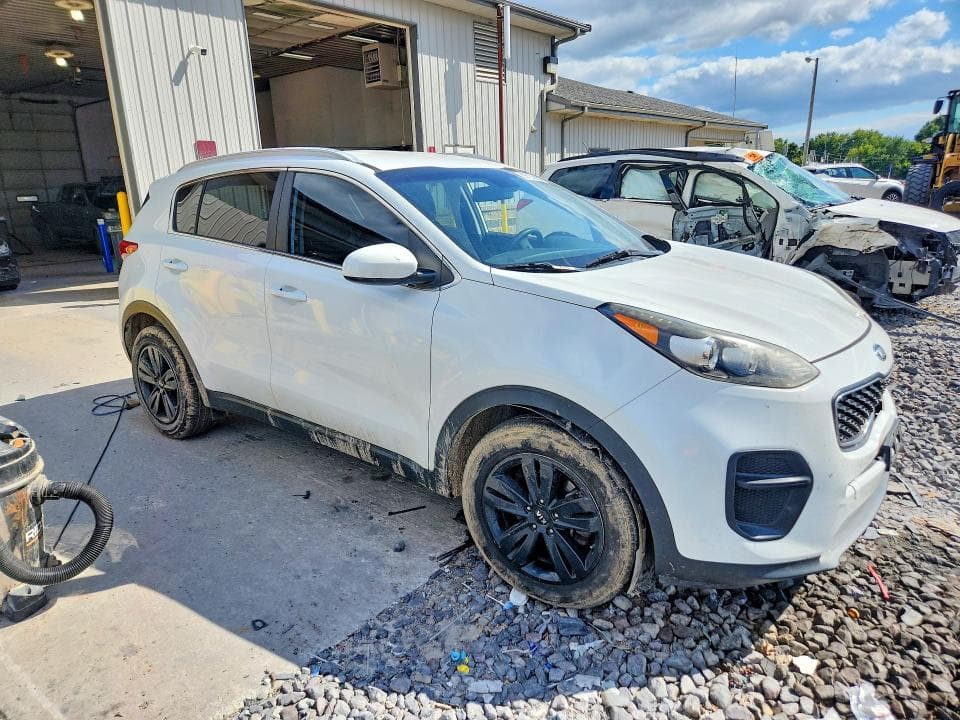 2017 KIA SPORTAGE LX 4