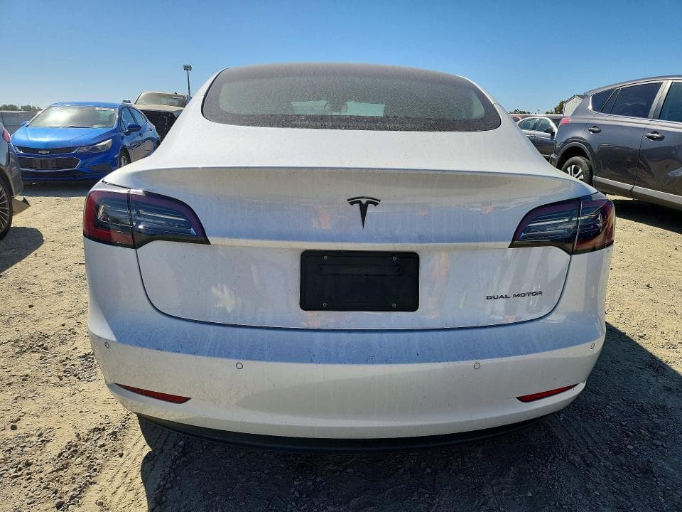 2021 TESLA MODEL 3 6