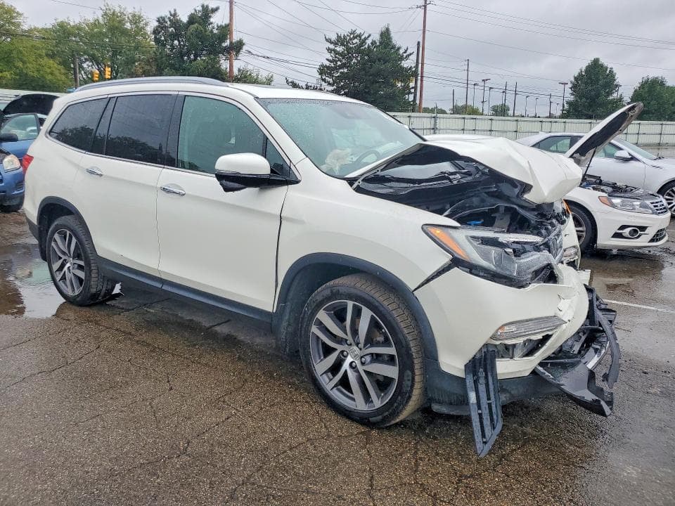 2017 HONDA PILOT TOURING 4