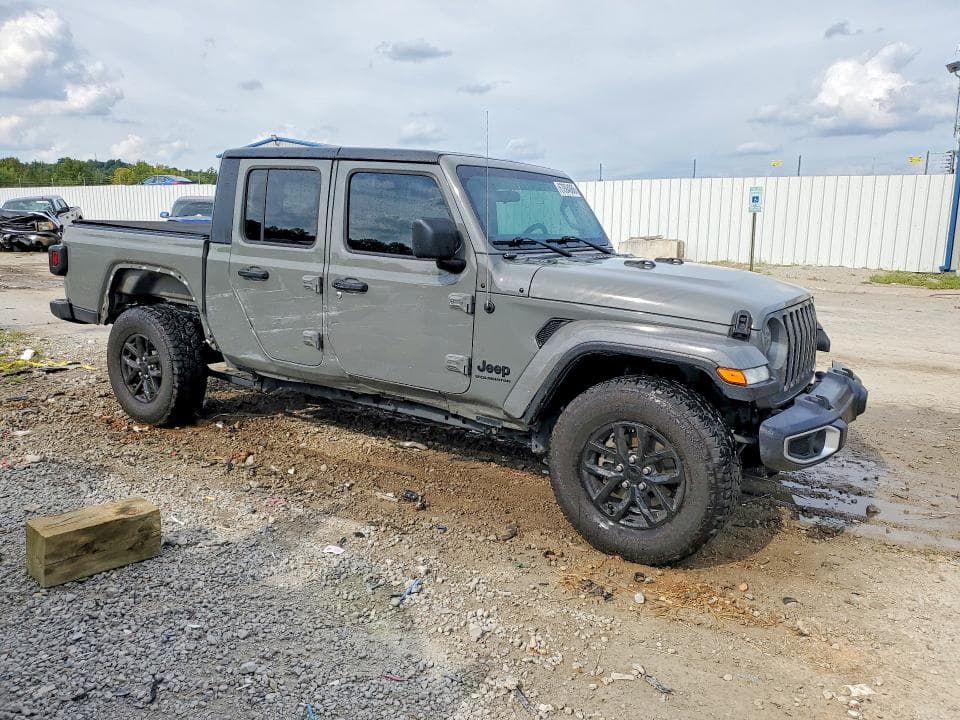 2023 JEEP GLADIATOR SPORT 4