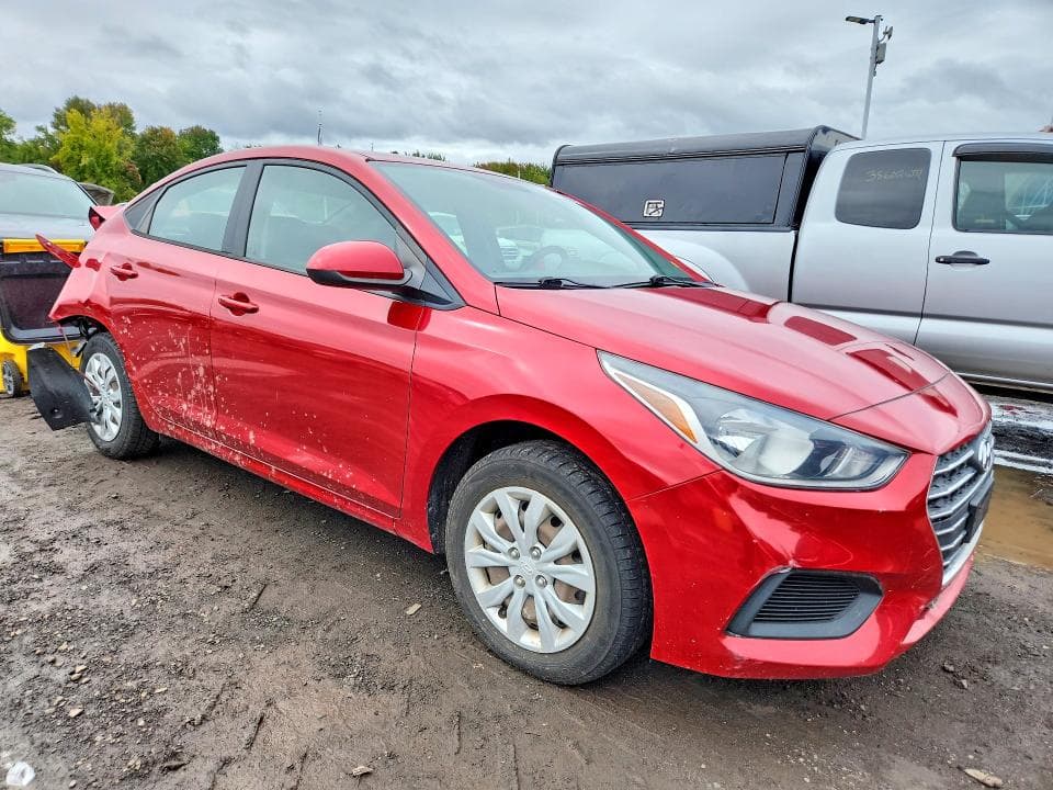 2019 HYUNDAI ACCENT SE 4