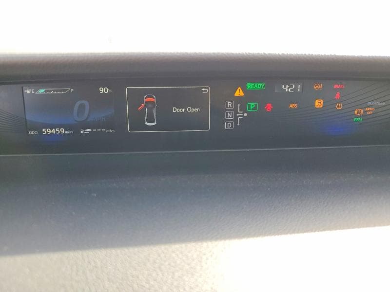 2018 TOYOTA MIRAI BASE 9