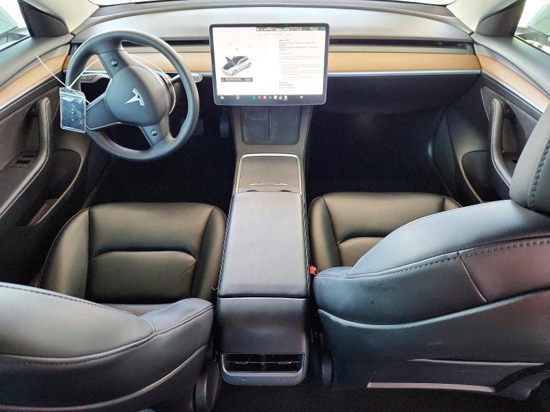 2021 TESLA MODEL 3 8