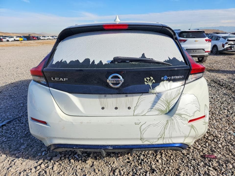 2019 NISSAN LEAF S 6
