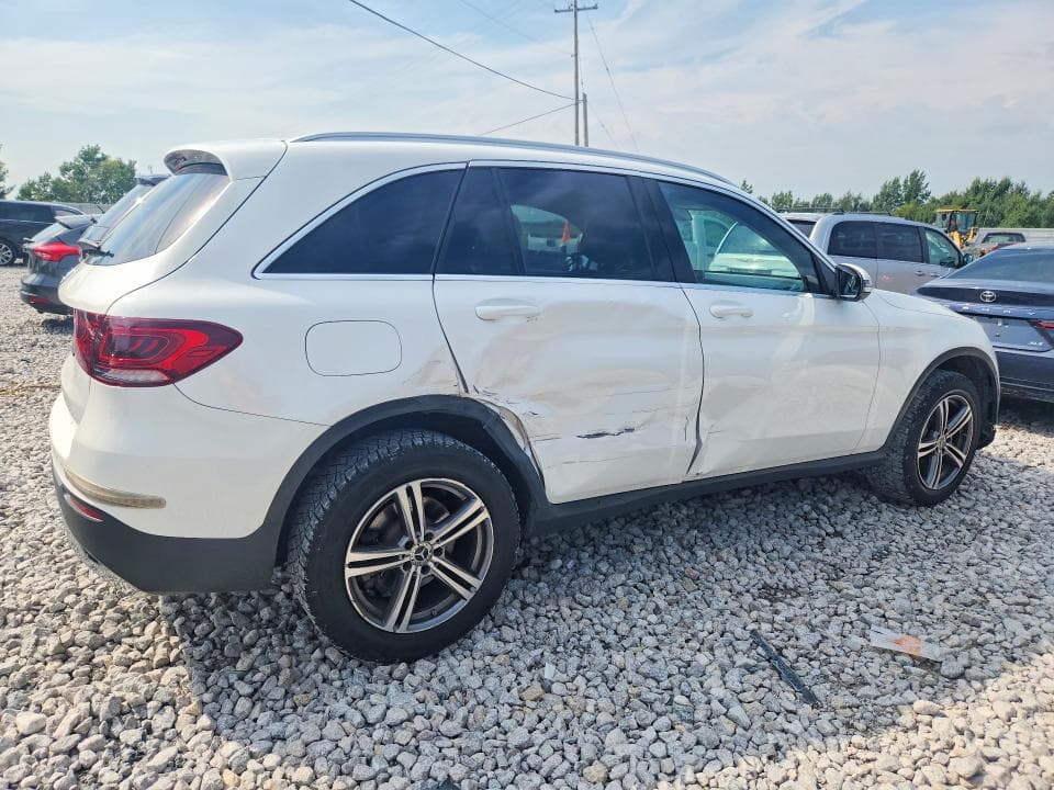2020 MERCEDES-BENZ GLC 300 3