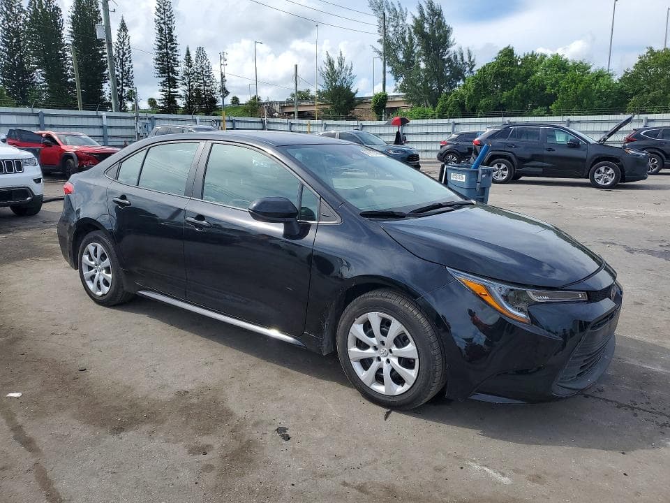 2024 TOYOTA COROLLA LE 4