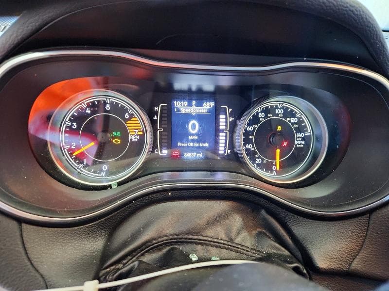 2019 JEEP CHEROKEE LATITUDE PLUS 9