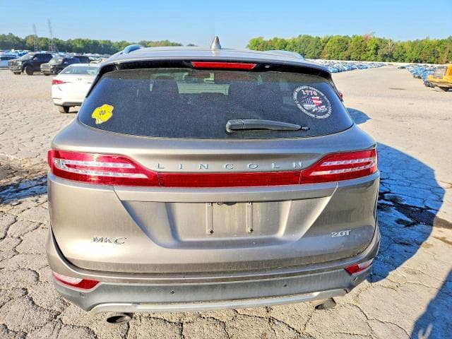 2017 LINCOLN MKC PREMIERE 6