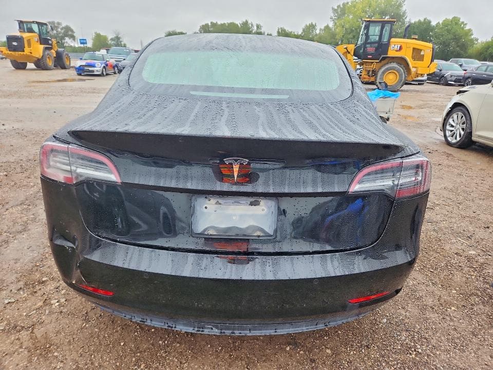 2019 TESLA MODEL 3 6