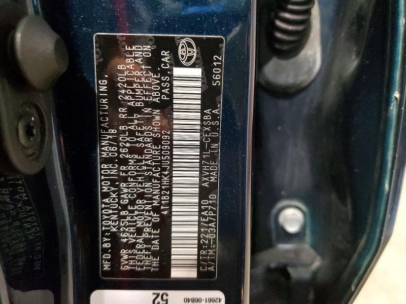 2018 TOYOTA CAMRY HYBRID SE 12