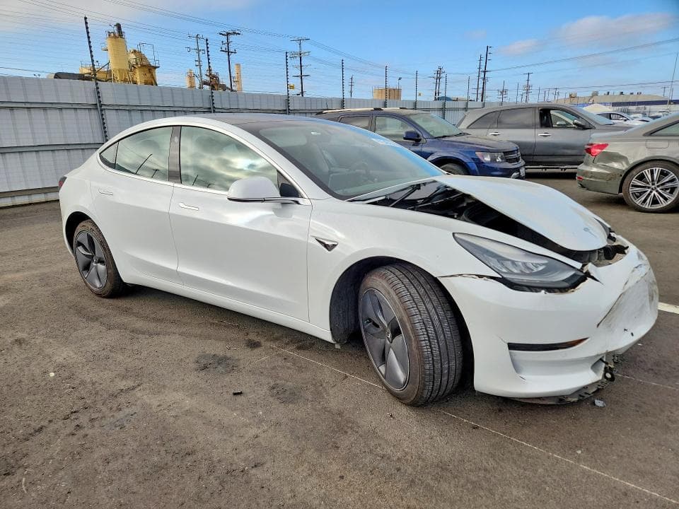 2019 TESLA MODEL 3 4