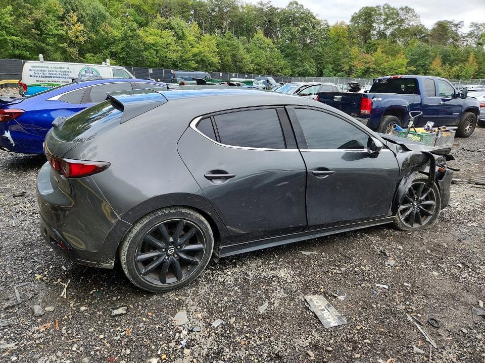 2019 MAZDA 3 PREMIUM 3