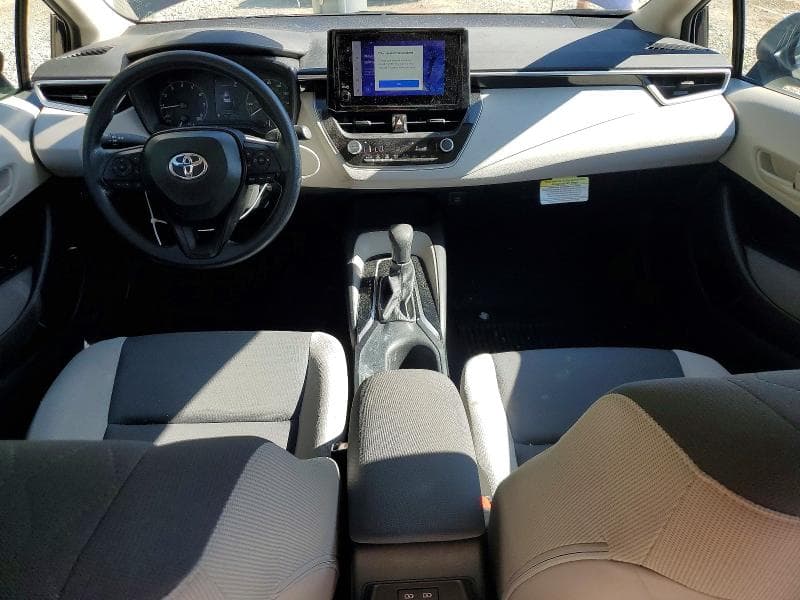 2024 TOYOTA COROLLA LE 8