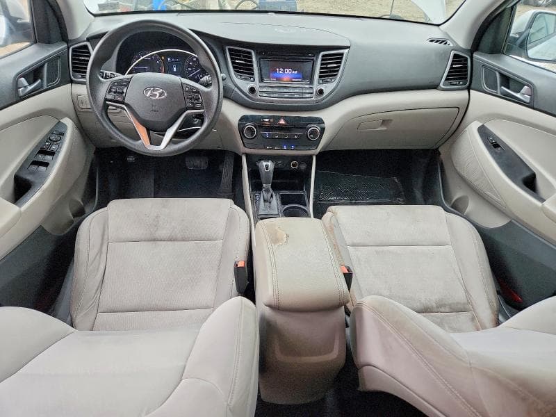 2017 HYUNDAI TUCSON SE 8