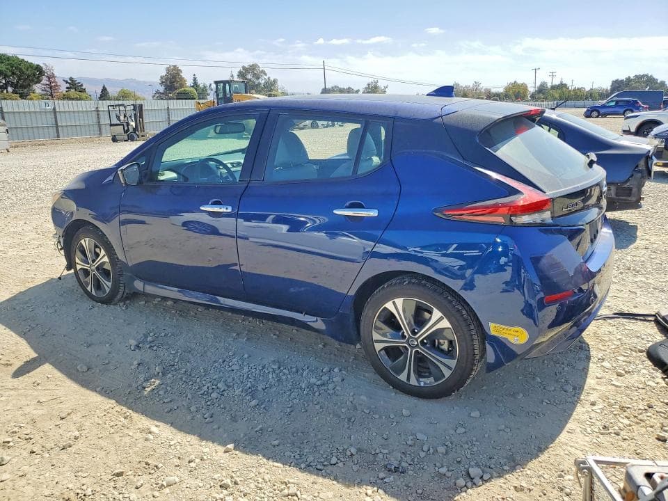 2022 NISSAN LEAF SL PLUS 2
