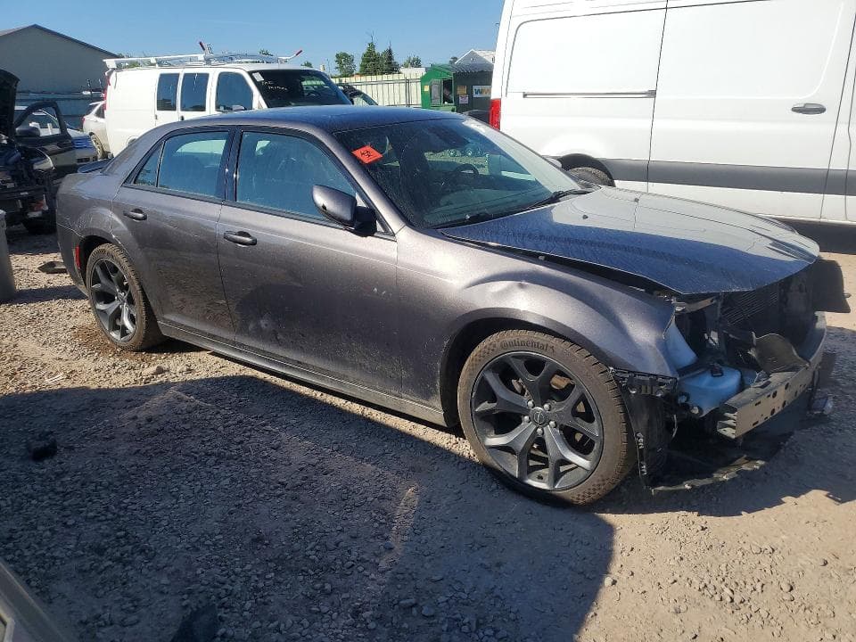 2020 CHRYSLER 300 S 4