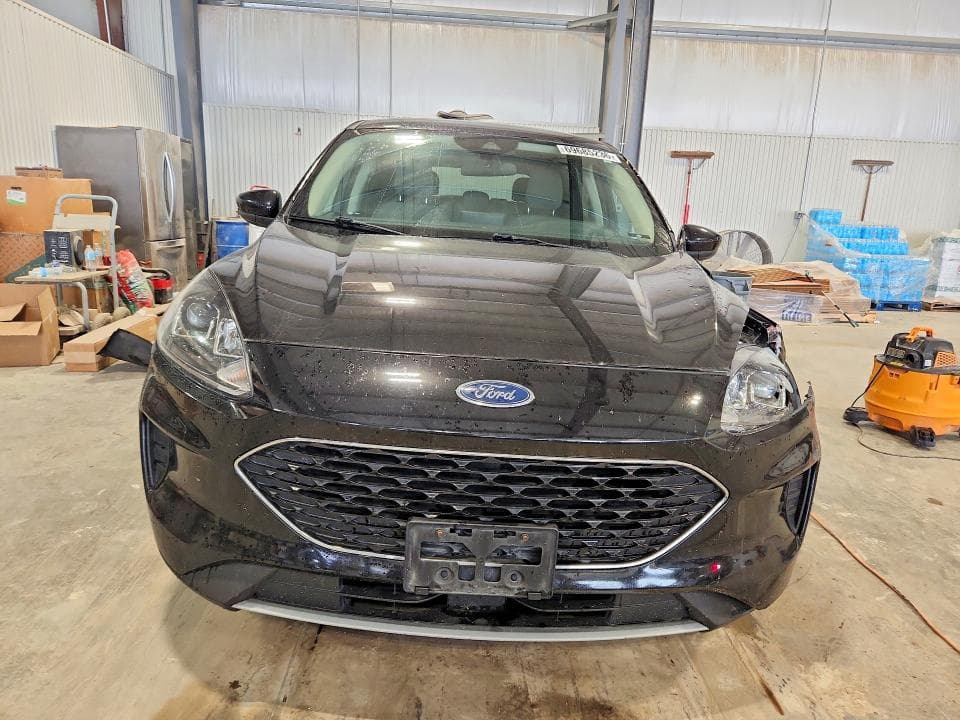 2020 FORD ESCAPE SE 5