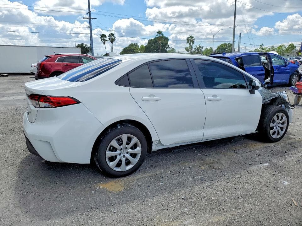 2025 TOYOTA COROLLA LE 3