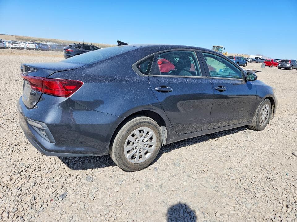 2021 KIA FORTE FE 3