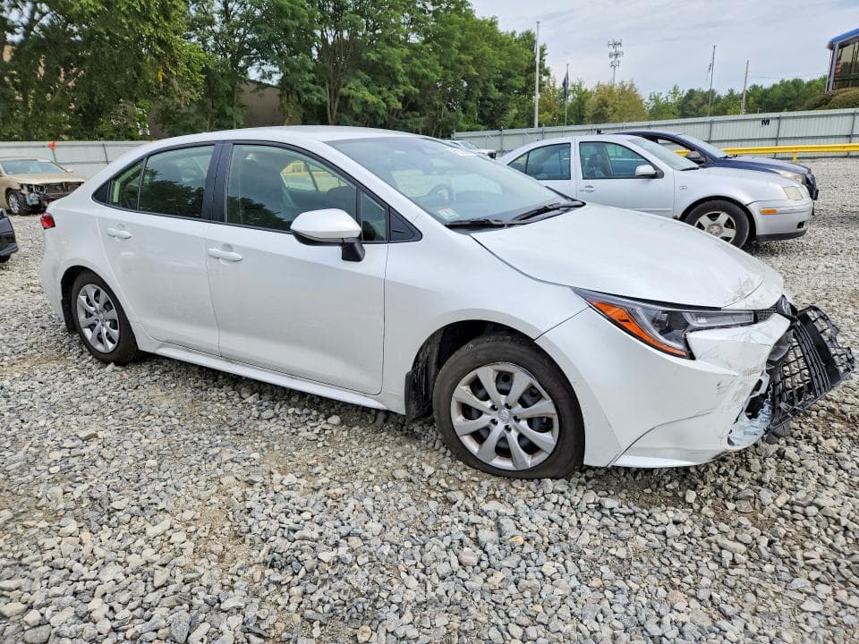 2026 TOYOTA COROLLA LE 4